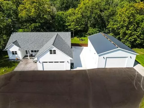 11582 306th, Twin Lakes, WI 53181