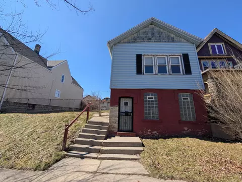 2531 N Buffum, Milwaukee, WI 53212