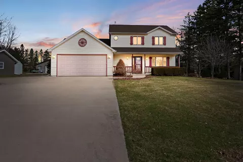 w1132 Hilltop Road, Rubicon, WI 53078
