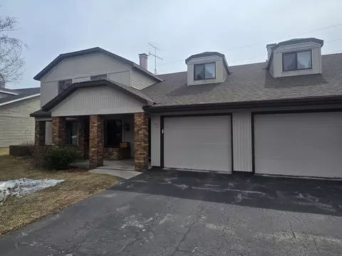 2411 Cross Crk #C, Sheboygan, WI 53081