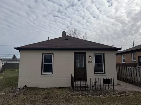1439 Lombard, Racine, WI 53402