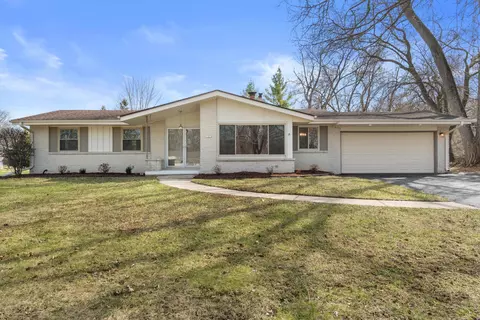 11377 Bridget, Hales Corners, WI 53130