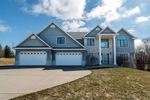 5290 Fawn, Addison, WI 53027