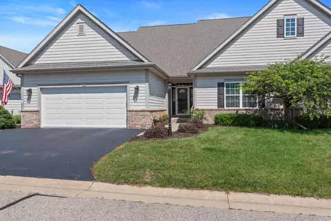 420 Cobblestone, Slinger, WI 53086