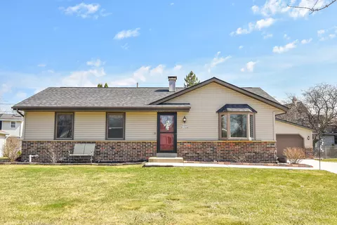 w205n17038 Parkview, Jackson, WI 53037