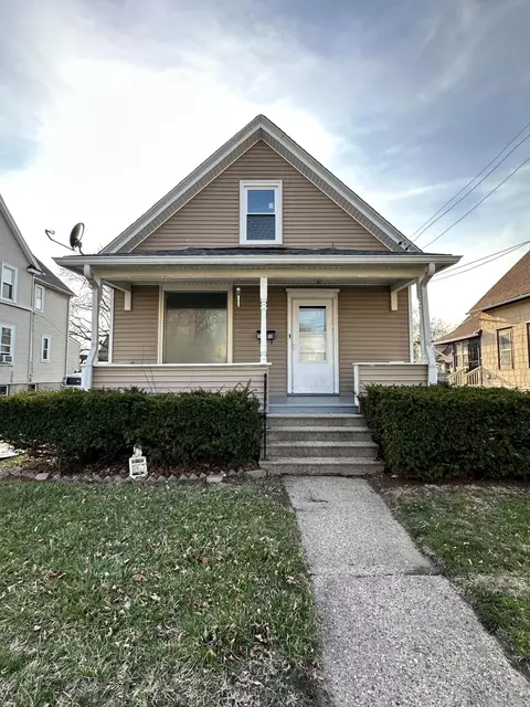 5810 20th, Kenosha, WI 53140
