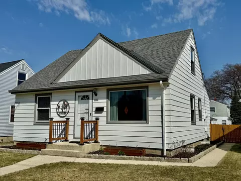 2566 S 64th, Milwaukee, WI 53219