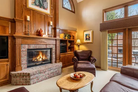 n27w5230 Hamilton, Cedarburg, WI 53012