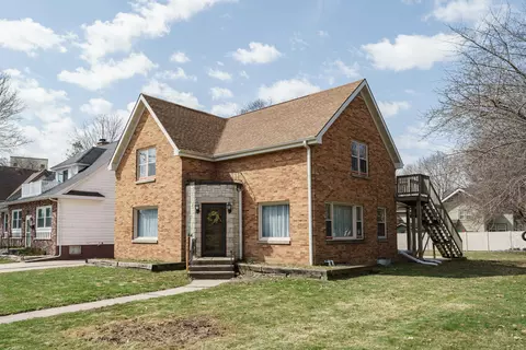1008 S 9th, Watertown, WI 53094