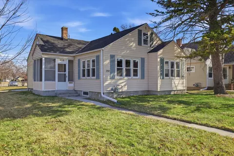 259 14th, Fond Du Lac, WI 54935