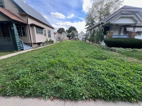 4024 N 19th, Milwaukee, WI 53209