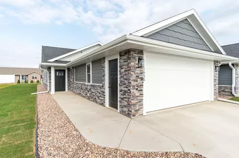 1635 Red Clover, Holmen, WI 54636