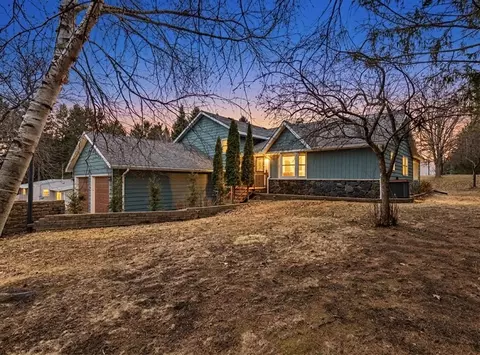 735 S Second, Delavan, WI 53115