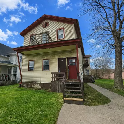 927 Marquette, Racine, WI 53404