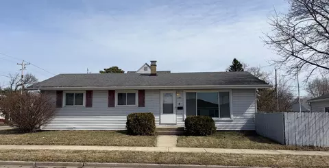 1601 Virginia, Racine, WI 53405