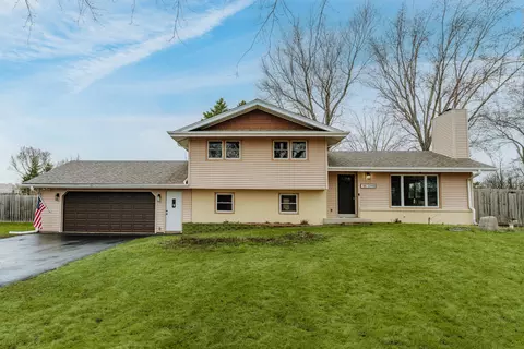 n85w12940 Renee, Menomonee Falls, WI 53051