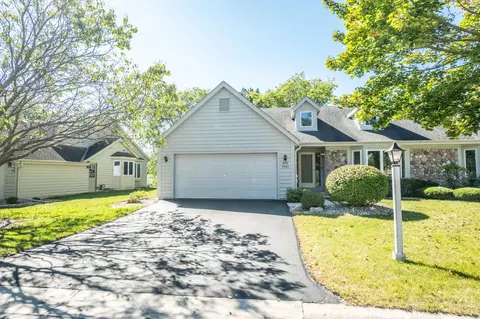 w179n9765 Riversbend, Germantown, WI 53022