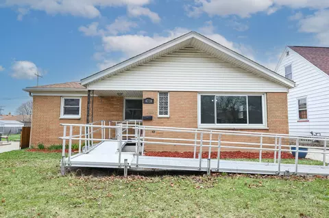 4738 S 26th, Milwaukee, WI 53221