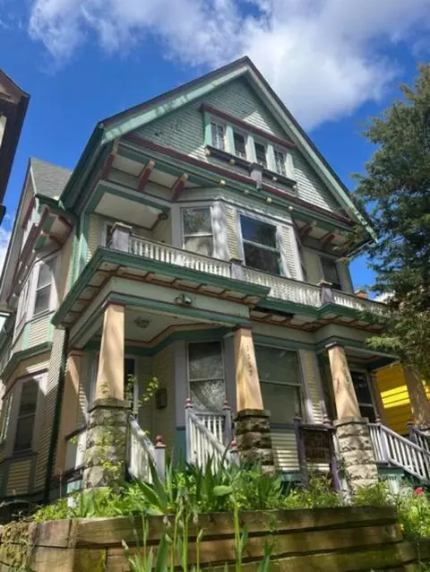 2565 S Graham #2567, Milwaukee, WI 53207