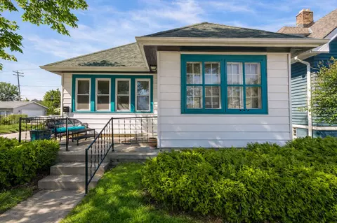 1201 N 46th, Milwaukee, WI 53208