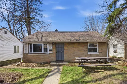 5817 N Teutonia, Milwaukee, WI 53209