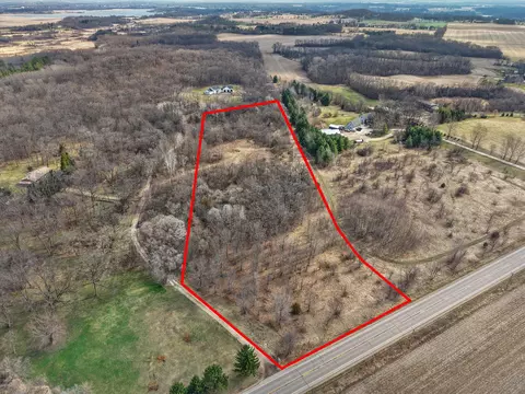 5341 Northwest, Waterford, WI 53185