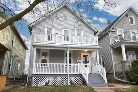 936 S 74th #938, West Allis, WI 53214