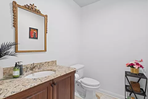 Bath - 130 Lamplighter, Wind Point, WI 53402 photo 1 of 7