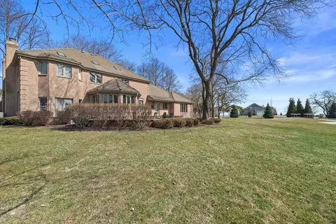 Exterior - 130 Lamplighter, Wind Point, WI 53402 photo 5 of 6