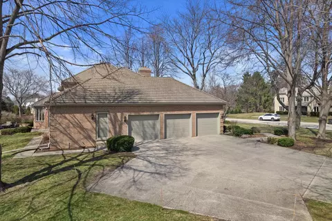 Exterior - 130 Lamplighter, Wind Point, WI 53402 photo 6 of 6