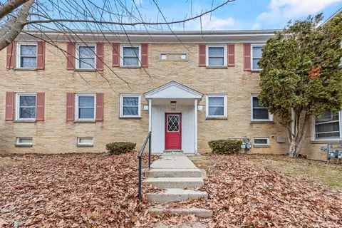 1342 E Randolph #B, Milwaukee, WI 53212