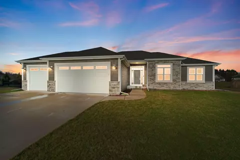 5202 Cornerstone, Mount Pleasant, WI 53403