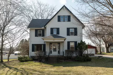 4055 S 103rd, Greenfield, WI 53228