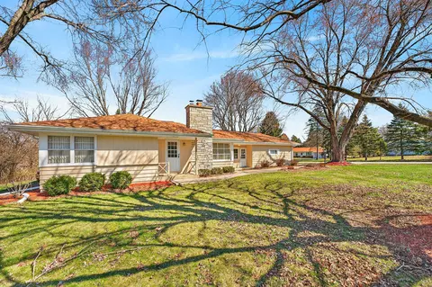 19030 Brookdale, Brookfield, WI 53045