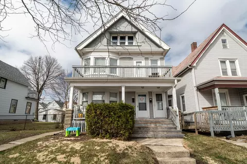 1317 S 71st #1319, Milwaukee, WI 53214