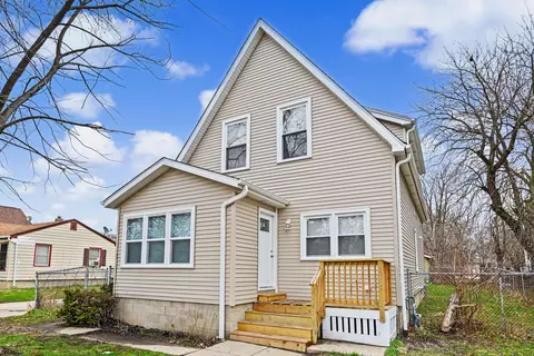 1634 N 27th, Milwaukee, WI 53208