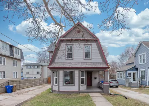 6562 5th, Kenosha, WI 53143
