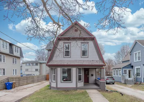 6562 5th, Kenosha, WI 53143