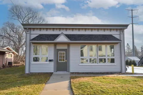 122 S Webster, Port Washington, WI 53074