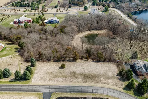 Lt 10 S Stocks, Summit, WI 53066