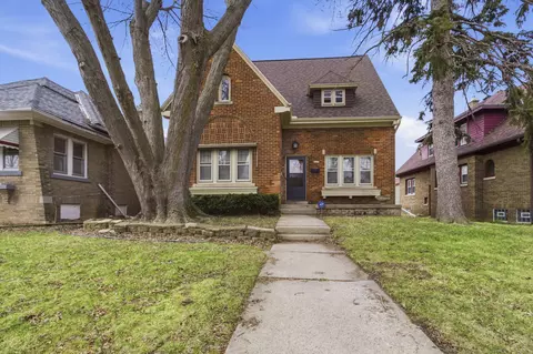 4169 N 14th, Milwaukee, WI 53209