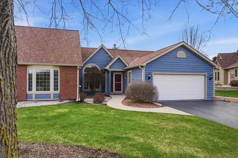 w268n1935 Shooting Star #B, Pewaukee, WI 53072