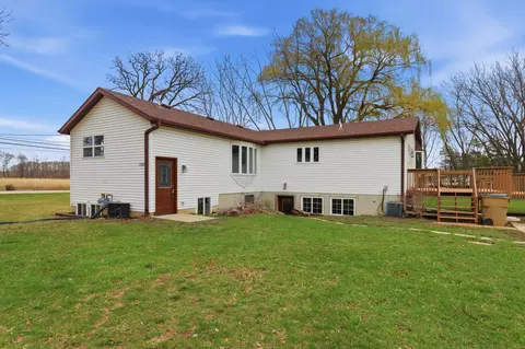 10415 22nd, Pleasant Prairie, WI 53158