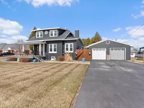 2834 Memorial, Two Rivers, WI 54241