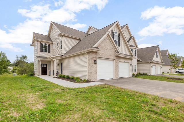 1878 Woodland #433-4, Slinger, WI 53086