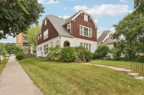 4480 N Bartlett #4482, Shorewood, WI 53211
