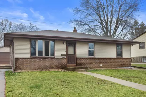 9317 Carol Ann, Sturtevant, WI 53177