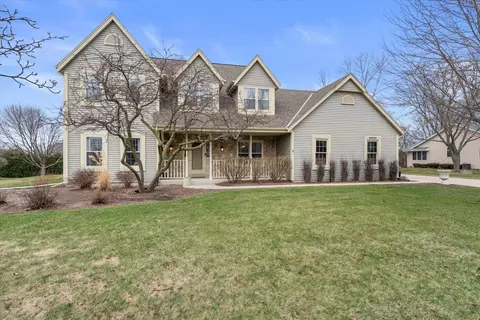 n66w13490 Crestwood, Menomonee Falls, WI 53051