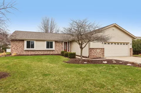 w232n7474 Highview, Sussex, WI 53089