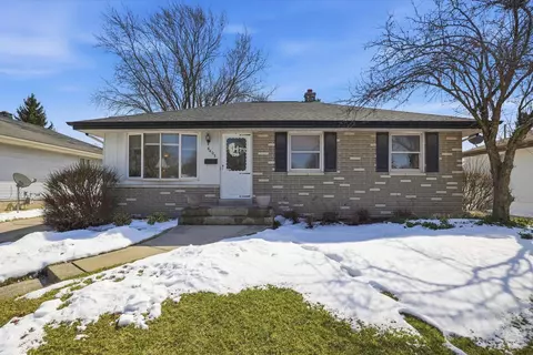 6403 W Spokane, Milwaukee, WI 53223
